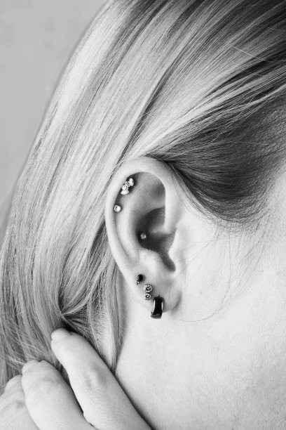 Piercing hélix : style et conseils essentiels