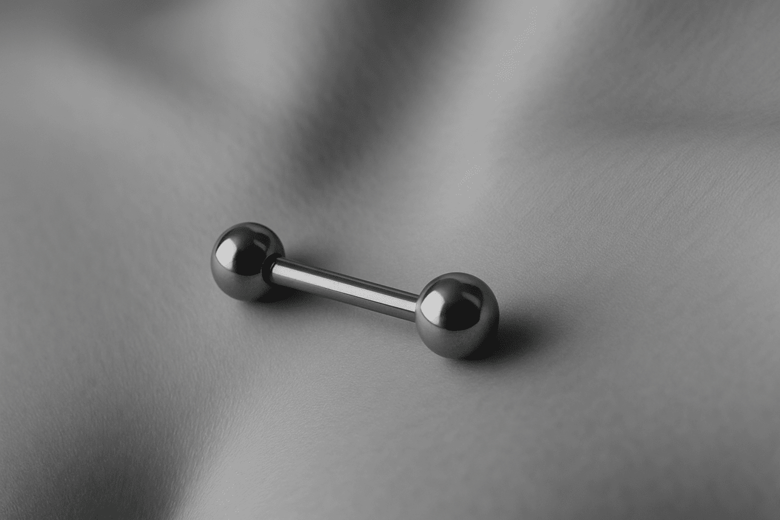 piercing en or labret  inside Genève 